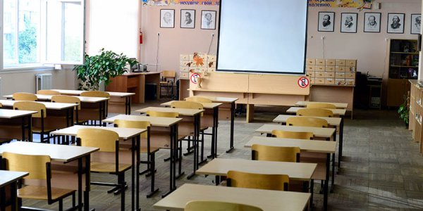 В Краснодаре школы переведут на дистанционное обучение из-за снегопада