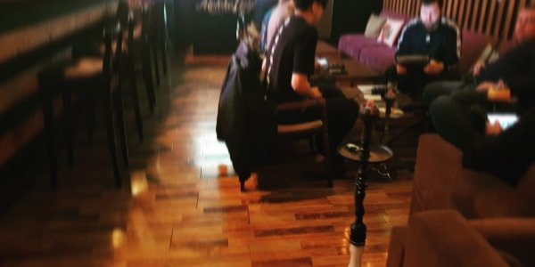 В Сочи владельцу бара Moloko грозит штраф за услуги по курению кальянов