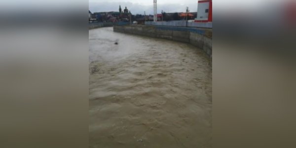 В Крымском районе включали сирены из-за подъема уровня воды в реках