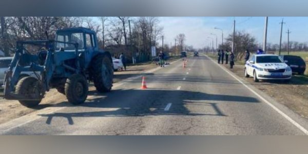 В Славянском районе трактор сбил женщину на велосипеде, она скончалась