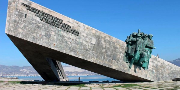 Обследование мемориала «Малая Земля» в Новороссийске завершат к сентябрю
