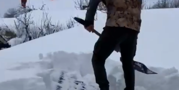 Жителей Тимашевска призвали убрать снег с крыш
