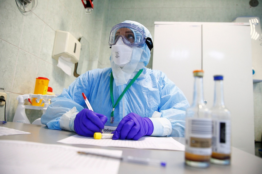На Кубани 23 февраля выявили 3317 случаев заболевания коронавирусом