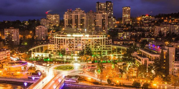 В Сочи установят 25 тыс. энергосберегающих светильников