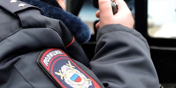 Семью из 4 человек из горящего дома в Выселковском районе спасли патрульные ДПС