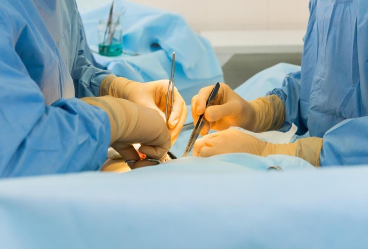 В Новороссийске хирурги удалили крупный полип из кишечника мужчины