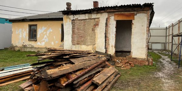 В Краснодаре начали ремонт саманного дома, в котором был штаб армии генерала Корнилова