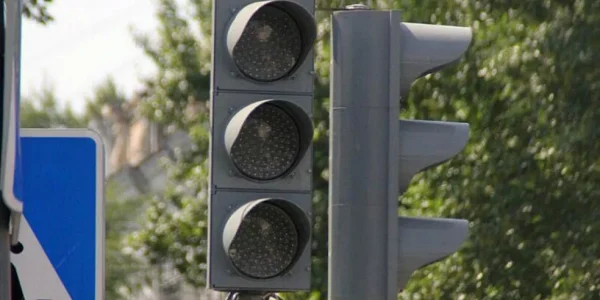 В Краснодаре временно отключат светофоры на пересечении улиц Северной и Школьной