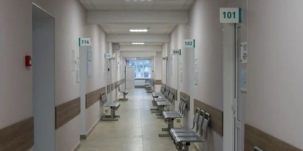 В Крымском районе капитально отремонтировали взрослую поликлинику