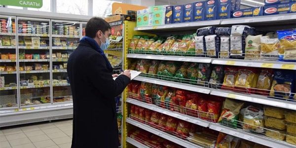 В Сочи выявили 25 магазинов, превысивших наценку 10% на социально значимые продукты