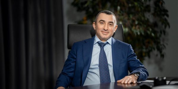 Депутат ЗСК Борис Юнанов внедряет прогрессивные подходы к взаимодействию и заботе о своих сотрудниках
