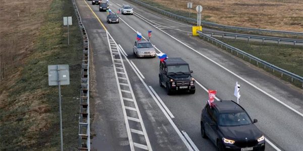 В Краснодаре в День России пройдет автопробег в поддержку армии РФ