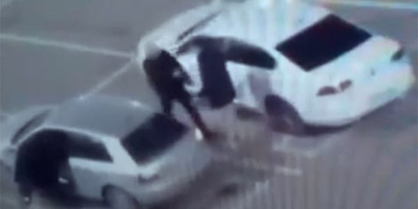 Житель Кубани ранил мужчину из пистолета на парковке ТРЦ «Мега Адыгея»