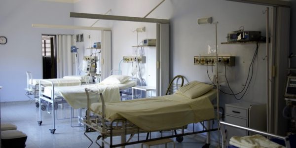 СК проверит информацию о смерти 18-летней пациентки в больнице Новороссийска