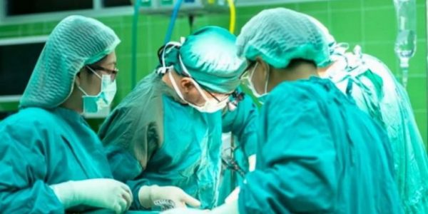 Новороссийские хирурги провели операцию, от которой отказались врачи в Швейцарии