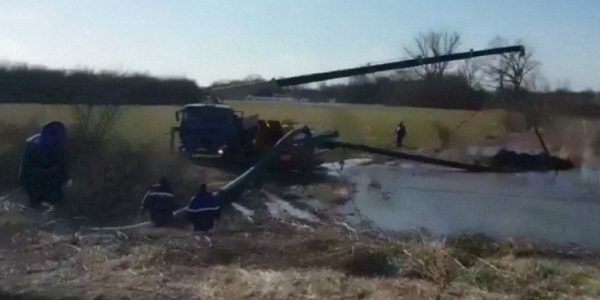 На Кубани около Крюковского водохранилища после таяния снега возникла угроза подтопления