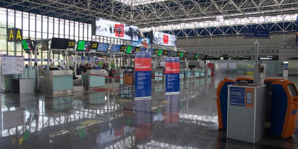 В аэропорту Сочи опровергли информацию о больших очередях в терминале