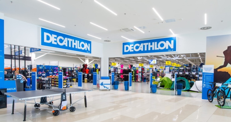 СМИ: сеть Decathlon планирует продать свой бизнес в России