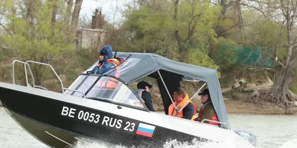 В Краснодаре во время учений потушили условный пожар площадью 300 кв. метров