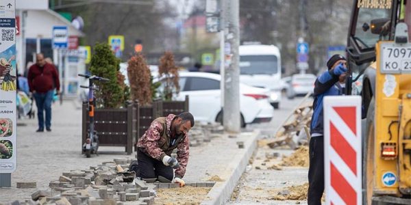 В Анапе ремонт дороги на улице Красноармейской планируют завершить до 30 апреля