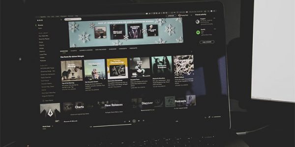 Музыкальный сервис Spotify перестанет работать России с 11 апреля