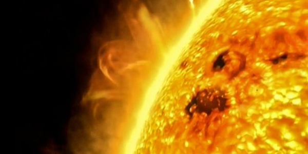 Астрономы предупредили о вспышке на Солнце, вызвавшей магнитную бурю
