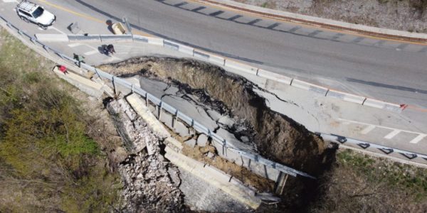 Под Геленджиком начали восстанавливать участок трассы М-4 «Дон», поврежденный оползнем