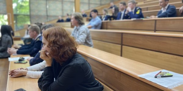 Ушаковка подвела итоги научно-практической конференции «Новое поколение в науке 2022»