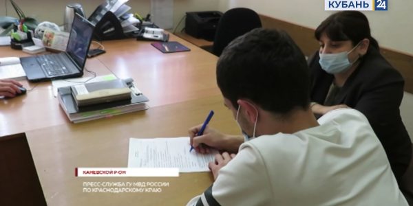 В Краснодарском крае лжемастер по изготовлению мебели обманул клиентов на 270 тыс. рублей