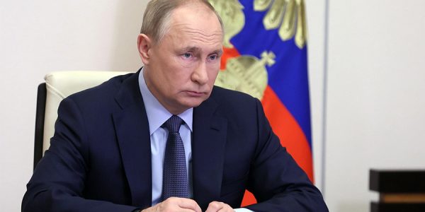 Путин обсудит ситуацию с транспортными коридорами на юге России