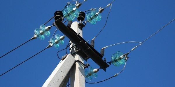 В Краснодаре 10 СНТ на Ейском и Ростовском шоссе останутся без света из-за ремонта линий электропередачи