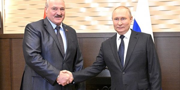 Владимир Путин и Александр Лукашенко начали переговоры в Сочи