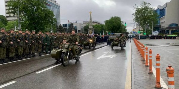 В Краснодаре в параде войск в День Победы примут участие около 2 тыс. человек