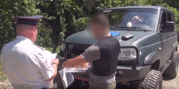 В Сочи за один день выявили 38 джипперов, которые с нарушениями катали туристов