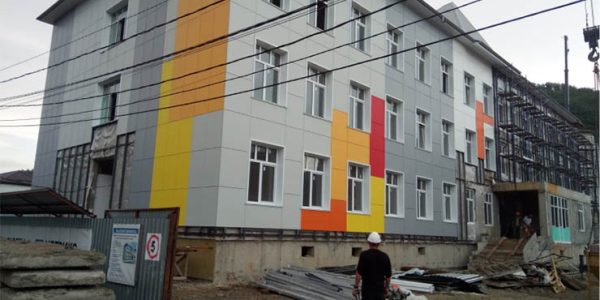 В Туапсинском районе завершают строительство пристройки к школе в селе Ольгинка