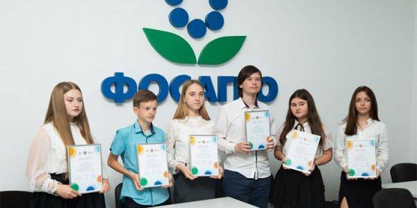 Министерство образования и поставщики минудобрений поощрили интерес школьников к агротехнологиям