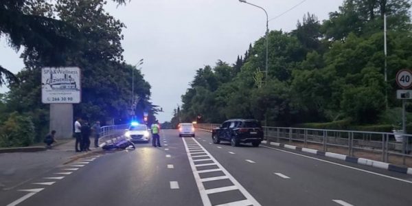 В Сочи мотоциклист погиб в ДТП с иномаркой