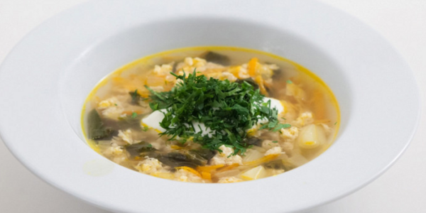 Летние супы: диетолог рассказал о пользе таких блюд