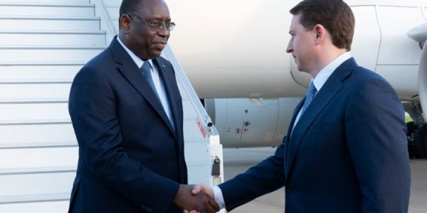 В Сочи на переговоры с Путиным прибыл президент Сенегала