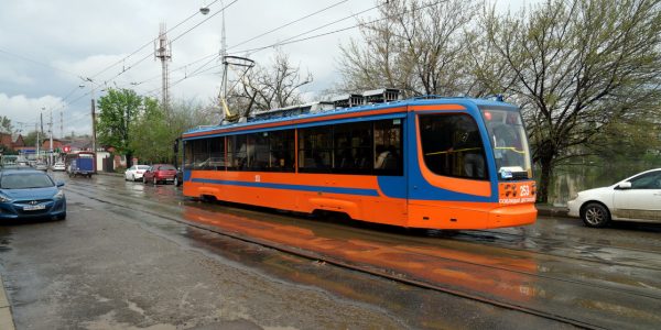 В мэрии Краснодара опровергли информацию о сужении проезжей части на Дмитриевской Дамбе