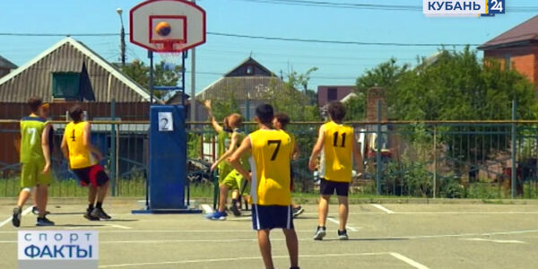 В Славянске-на-Кубани прошел зональный этап Кубка губернатора по баскетболу 3×3