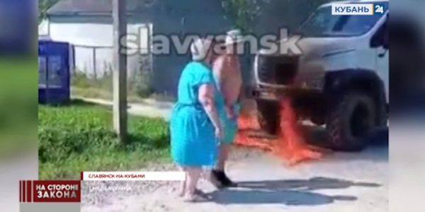 В Славянске-на-Кубани задолжавшие жильцы угрожали энергетикам поджечь машину