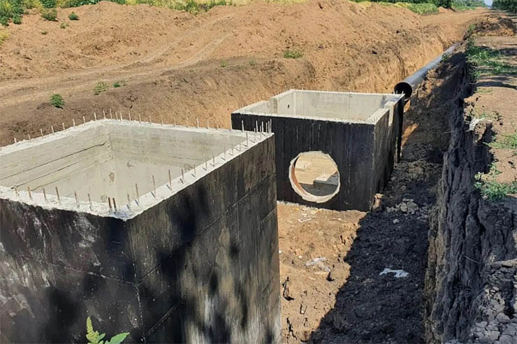На новом участке Ейского группового водопровода уложили 2,4 км труб