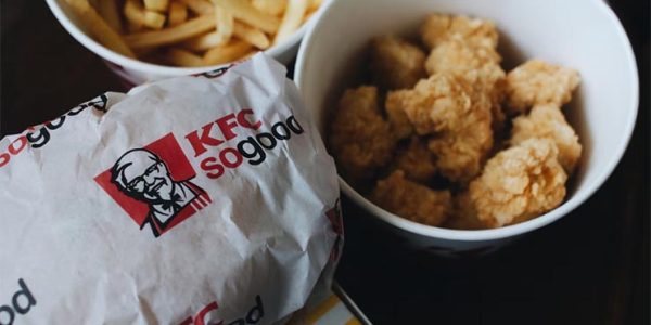 Владелец ресторанов KFC продает бизнес в России
