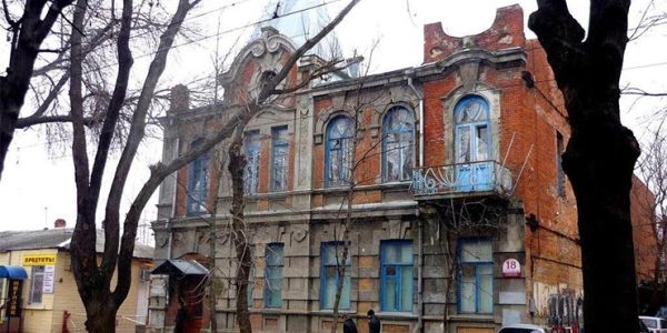 В Краснодаре отреставрируют особняк адвоката Сербина на улице Коммунаров