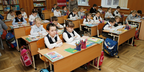 В Краснодарском крае 1 августа стартует ежегодная акция «Соберем ребенка в школу!»