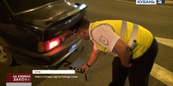 В Сочи полицейские составили 5 протоколов на водителей, нарушающих закон о тишине