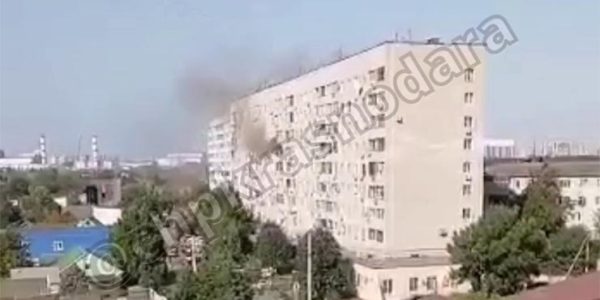 В Краснодаре во время пожара из девятиэтажки эвакуировали 34 человека