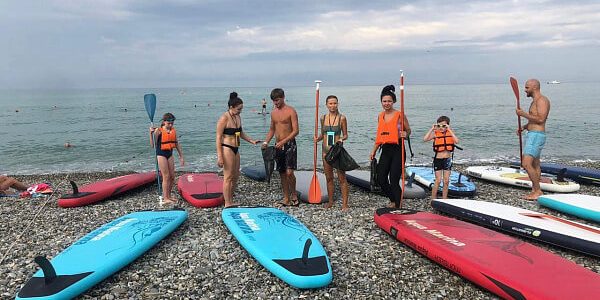 Серферы принимают участие в экологической акции «Городу Сочи — чистое море»