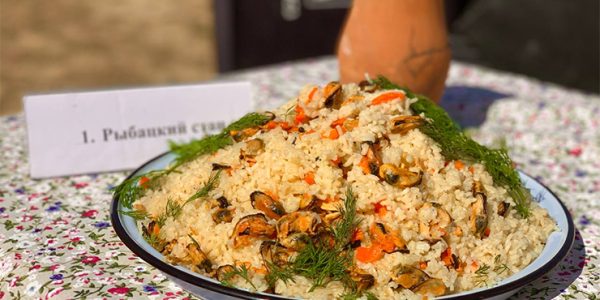 В «Атамани» во время праздника кубанского риса гости съели более 500 кг плова